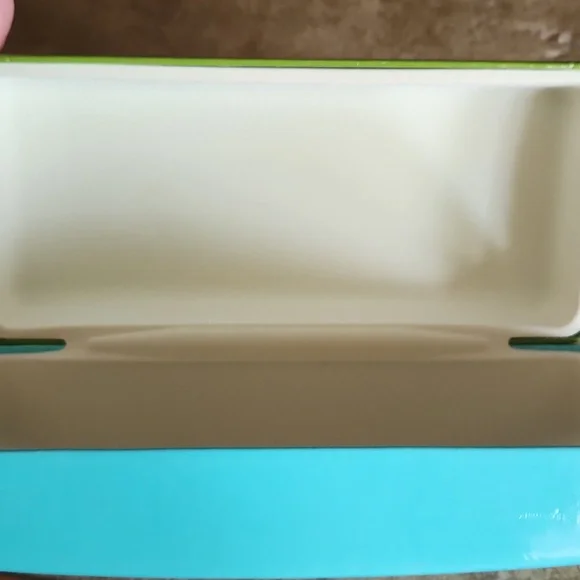 Kate Spade Vibrant Green and Blue Eye Glass Box - Picture 6 of 10